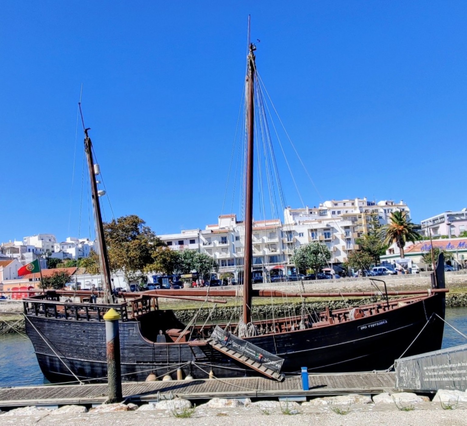 Caravela Boa Esperança im Hafen von Lagos